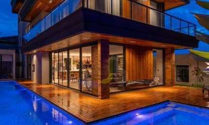 Sobrado com 4 dormitórios à venda, 513 m² por R$ 3.900.000,00 - Nova York - Cascavel/PR