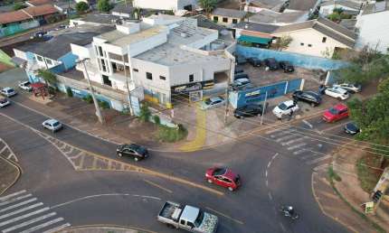 Casa comercial com 4 salas à venda na Rua Ipanema, 140, Periolo, Cascavel
