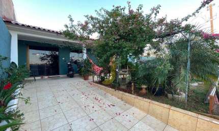 Casa com 2 quartos à venda na Rua Azul, 200, Brasília, Cascavel