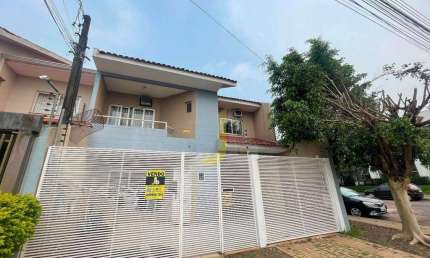 Sobrado com 3 dormitórios à venda, 142 m² por R$ 650.000,00 - São Cristóvão - Cascavel/PR