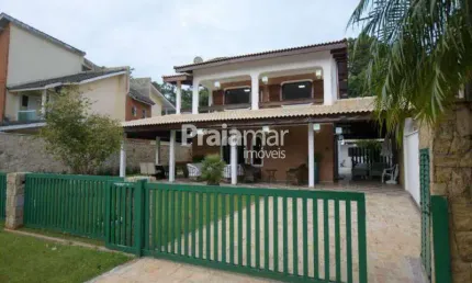 Casa Alto Padrão 05 dormitórios | 01 suíte | 301m² | Riviera de São Lourenço | Litoral Norte