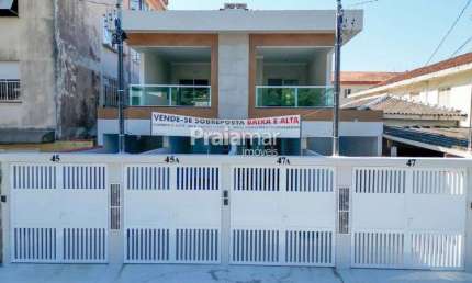 Casas Sobrepostas Baixa e Alta | 03 Dorm | 03 Suítes | 115m² |  Marapé - Santos.