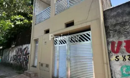 Casa Sobrado | 02 Dorm | 131m² | 01 Vaga de garagem | Vila Margarida - São Vicente.