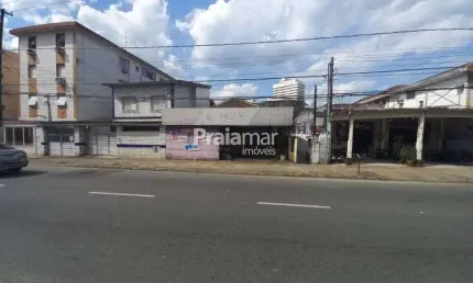 Terreno com 2 casas , linha amarela ,com excelente localização. ideal para construtores