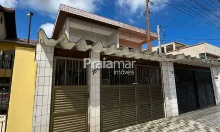 CASA SOBRADO | 03 DORM | 01 SUITE | 125M² | GARAGEM PARA MOTO E CARRO | CIDADE NAUTICA - SÃO VICENTE