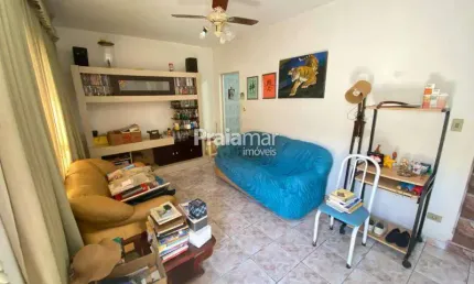 Casa em condomínio | 02 dorm | 01 suíte | 01 vaga de garagem | vila voturua - são vicente.