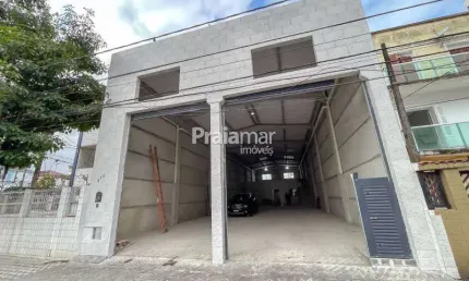 GALPÃO COMERCIAL PROX. PRESIDENTE WILSON | 510M² | CENTRO/GONZAGUINHA - SÃO VICENTE.