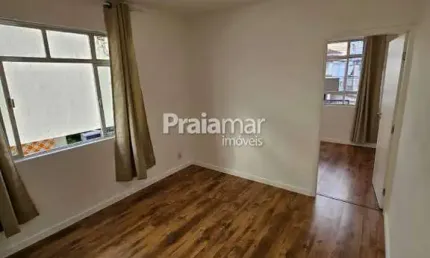 Apartamento à venda em ponta da praia i 1 dormitório i reformado i prox praia