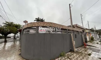 Casa 02 Dormitórios I 143m²  I 3 vagas I Esplanada dos Barreiros I SV