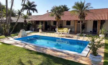 Ótima chácara na Praia dos Namorados com 3 dormitórios à venda, 1000 m² por R$ 1.200.000 - American