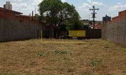 Terreno à venda na Roberto Cullen, Vila Pires, Santa Bárbara D'Oeste