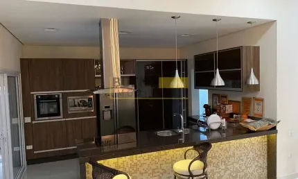 Excelente casa no Condomínio Terras de Siena com 3 dormitórios à venda, 258 m² por R$ 2.700.000 - S