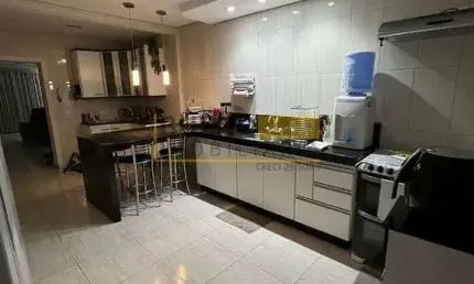 Sobrado com 3 dormitórios à venda por R$ 585.000 - Nova Americana - Americana/SP