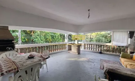 Casa com 3 dormitórios à venda e Salão comercial parte Inferior, 230 m² por R$ 850.000 - Residencia