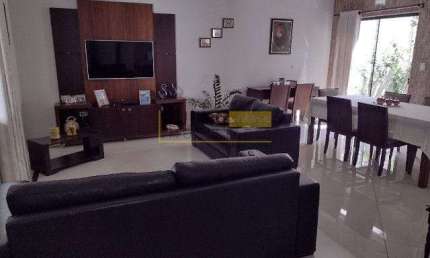 Linda casa com 4 dormitórios (03 suítes) à venda, 270 m² por R$ 1.120.000 - Parque Novo Mundo - Ame