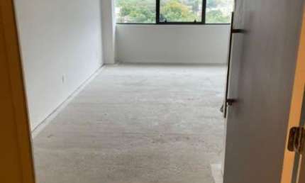 Sala comercial à venda na Avenida Teresópolis, 2438, Teresópolis, Porto Alegre, 34 m2 por R$ 410.000