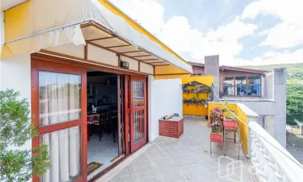 Cobertura com 2 quartos à venda na Rua Erechim, 543, Nonoai, Porto Alegre, 203 m2 por R$ 520.000