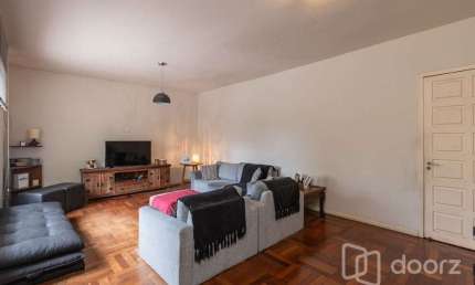 Casa com 3 quartos à venda na Avenida General Barreto Viana, 81, Chácara das Pedras, Porto Alegre, 158 m2 por R$ 790.000