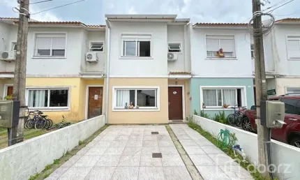 Casa em condomínio fechado com 3 quartos à venda na Avenida Edgar Pires de Castro, 2520, Hípica, Porto Alegre, 144 m2 por R$ 350.000