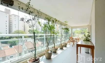 Apartamento com 4 quartos à venda na Rua Embuaçu, 179, Vila Mariana, São Paulo, 200 m2 por R$ 3.300.000
