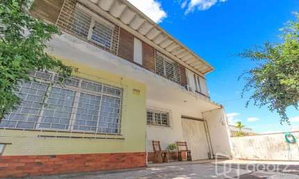 Casa com 5 quartos à venda na Rua João Bastian, 24, Três Figueiras, Porto Alegre, 254 m2 por R$ 1.280.000