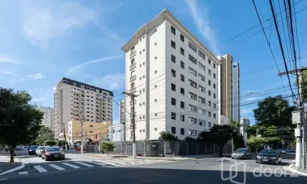Apartamento com 3 quartos à venda na Avenida Miruna, 250, Indianópolis, São Paulo, 105 m2 por R$ 690.000