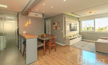 Apartamento com 3 quartos à venda na Rua Frederico Otávio Domingues Barbosa, 50, São Sebastião, Porto Alegre, 76 m2 por R$ 644.000
