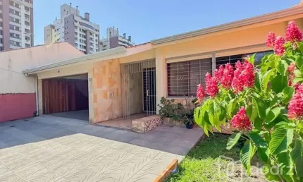 Casa com 3 quartos à venda na Havana, 22, Jardim Lindóia, Porto Alegre, 200 m2 por R$ 780.000