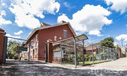 Casa em condomínio fechado com 3 quartos à venda na Avenida Arnaldo Bohrer, 184, Teresópolis, Porto Alegre, 109 m2 por R$ 575.000