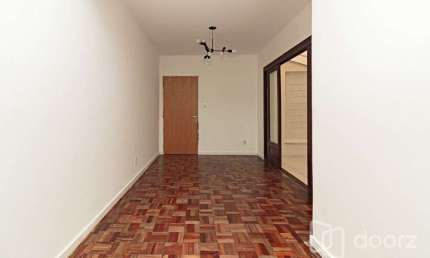 Apartamento com 1 quarto à venda na Rua Doutor João Inácio, 1251, Navegantes, Porto Alegre, 61 m2 por R$ 174.000