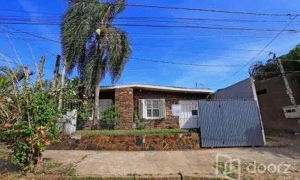 Casa com 3 quartos à venda na rua caetano la porta, 75, rubem berta, porto alegre, 54 m2 por r$ 369.999