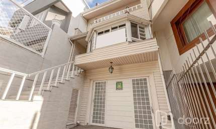 Casa com 3 quartos à venda na Rua Cananéia, 340, Chácara das Pedras, Porto Alegre, 349 m2 por R$ 1.240.000