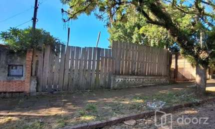 Terreno à venda na Rua Aldrovando Leão, 354, Vila Jardim, Porto Alegre, 420 m2 por R$ 280.000