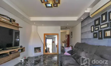 Casa com 2 quartos à venda na Rua Norival Paranaguá de Andrade, 87, Hípica, Porto Alegre, 82 m2 por R$ 360.000