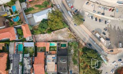 Terreno à venda na Avenida Jules Rimet, Jardim Leonor, São Paulo, 725 m2 por R$ 2.990.000