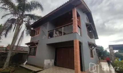Casa com 3 quartos à venda na do Stringuini, 143, Hípica, Porto Alegre, 441 m2 por R$ 600.000