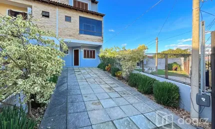 Casa com 3 quartos à venda na rua dos carijós, 324, espírito santo, porto alegre, 186 m2 por r$ 699.000