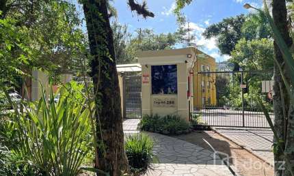 Apartamento com 2 quartos à venda na Rua Mura, 250, Espírito Santo, Porto Alegre, 55 m2 por R$ 240.000