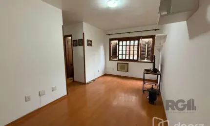 Apartamento com 1 quarto à venda na Travessa Serafim Terra, 23, Jardim Botânico, Porto Alegre, 42 m2 por R$ 219.000
