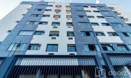 Apartamento com 2 quartos à venda na rua sapê, 780, passo da areia, porto alegre, 62 m2 por r$ 460.000