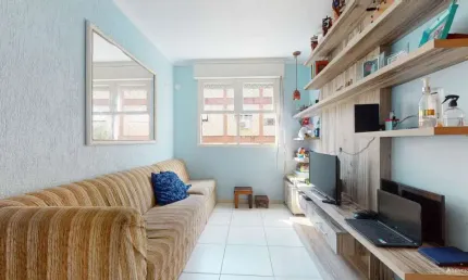 Apartamento com 2 quartos à venda na Travessa Escobar, 494, Camaquã, Porto Alegre, 48 m2 por R$ 220.000
