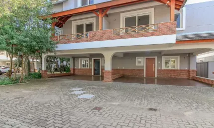 Casa em condomínio fechado com 3 quartos à venda na Rua General Rondon, 59, Tristeza, Porto Alegre, 241 m2 por R$ 2.100.000