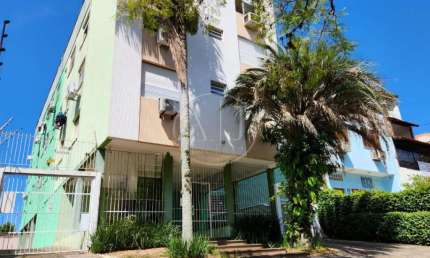 Belo apartamento 2d com garagem no Bairro Passo da Areia em Porto Alegre, junto ao Bourbon Country e Iguatemi