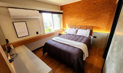 Porteira fechada ótimo apartamento mobiliado à venda no centro histórico de porto alegre com garagem