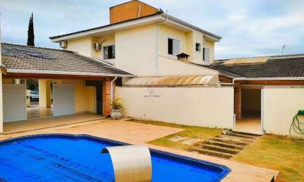 Casa em condomínio fechado com 3 quartos à venda na Lucas Nogueira Garcês, 266, Jardim Garret, Araçoiaba da Serra por R$ 1.500.000