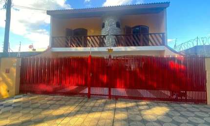 Casa com 5 quartos para alugar na Maria Lopes Castilho, 194, Vila Espírito Santo, Sorocaba por R$ 8.000