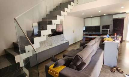Casa com 2 quartos para alugar na Doutor Antônio Mônaco de Carvalho, 270, Jardim Piazza di Roma, Sorocaba por R$ 5.500