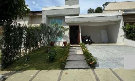 Casa em condomínio fechado com 3 quartos à venda na Lucas Nogueira Garcez, 90, Jardim Garret, Araçoiaba da Serra por R$ 1.100.000