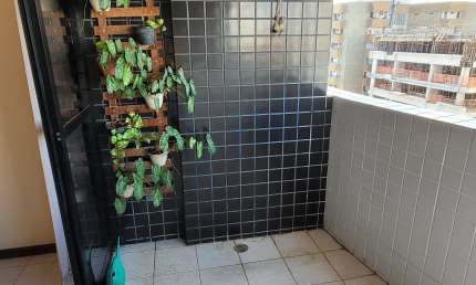 EXCELENTE APTO COM 131M², NA MELHOR RUA PARA SE MORAR NA PONTA VER