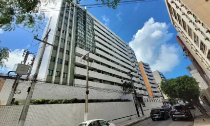 APARTAMENTO 2 QUARTOS COM ÓTIMA LOCALIZAÇÃO EM PONTA VERDE